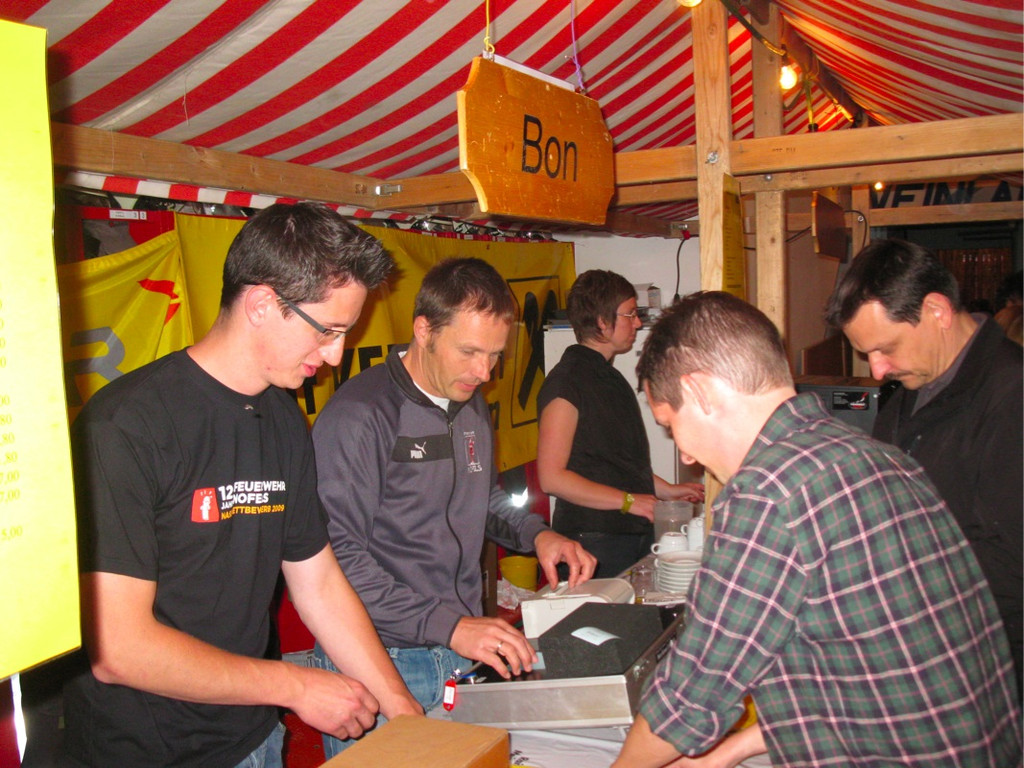 BK_strassenhock_2011 10_jpg-1307824952