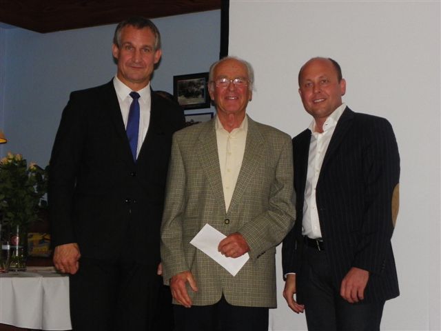 101_2328_jpg-1307888092