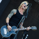 Duff McKagans Loaded - Nova Rock 2011 - Nickeldorf - florian wieser-16.jpg