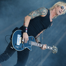 Duff McKagans Loaded - Nova Rock 2011 - Nickeldorf - florian wieser-20.jpg