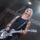 Duff McKagans Loaded - Nova Rock 2011 - Nickeldorf - florian wieser-26.jpg