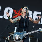 Duff McKagans Loaded - Nova Rock 2011 - Nickeldorf - florian wieser-9.jpg