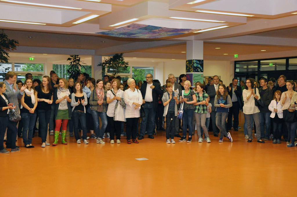 PIX6813_jpg-1307974690