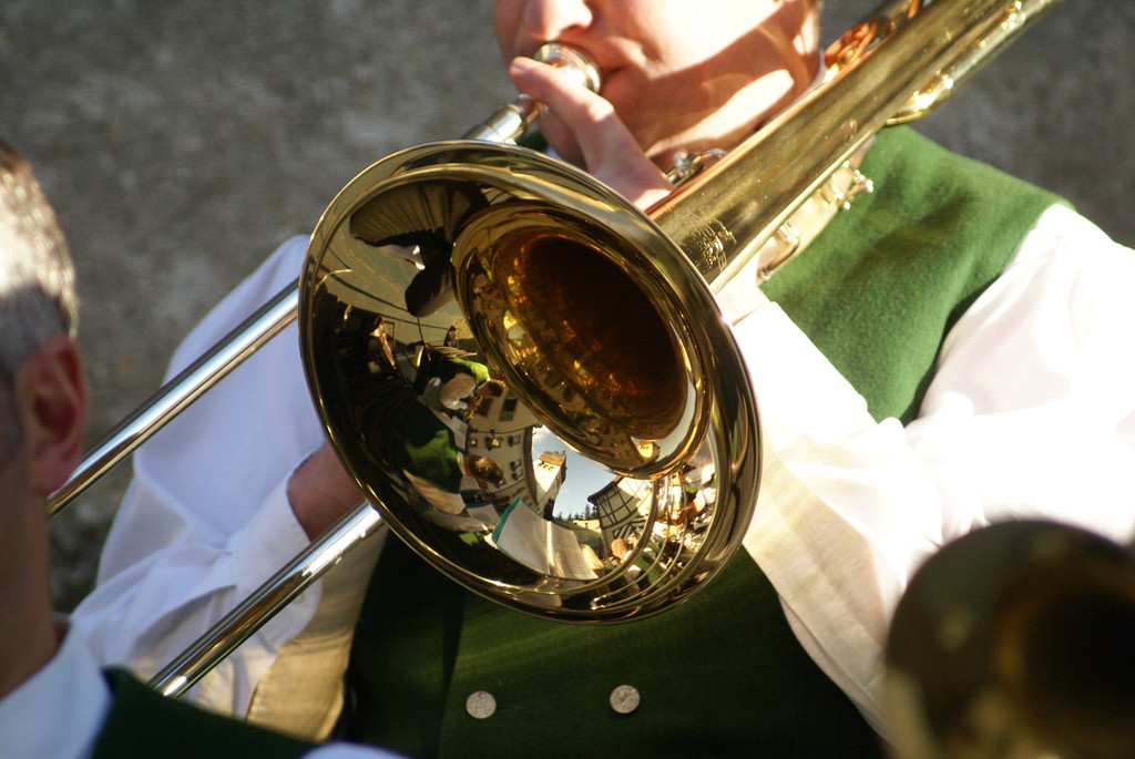 spiegelung_trompete_jpg-1307976039