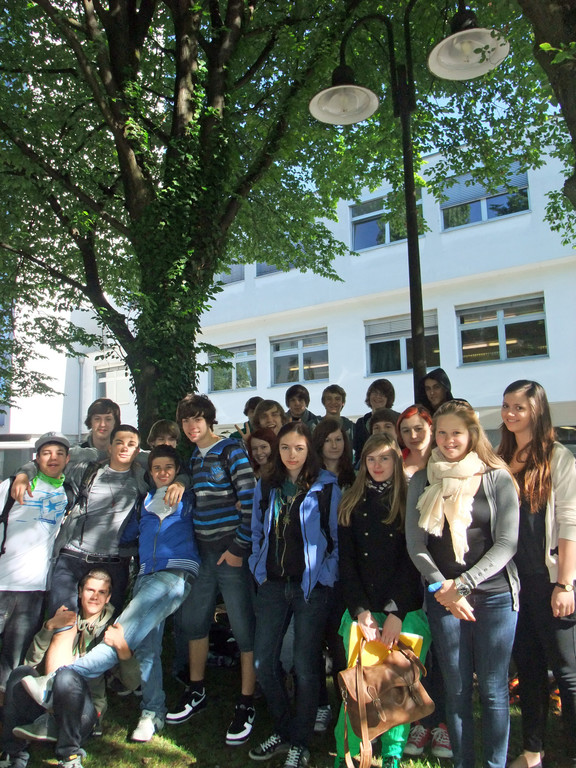 Strassenbel_BGD _8__JPG-1308007572