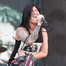 escape the fate - Nova Rock 2011 - Nickeldorf - florian wieser-11.jpg