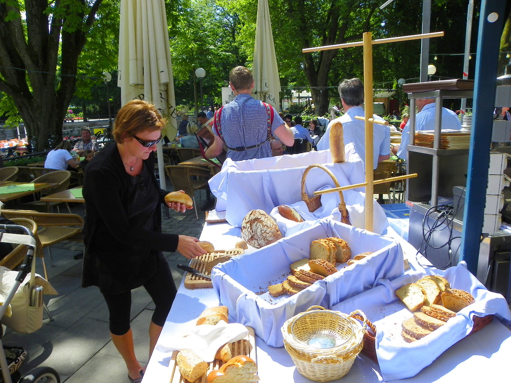 _466__jpg-1308179200