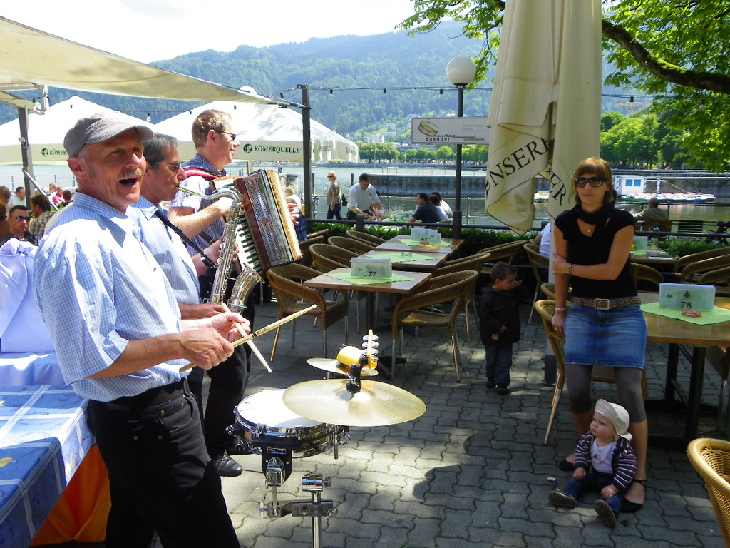 _499__jpg-1308179298