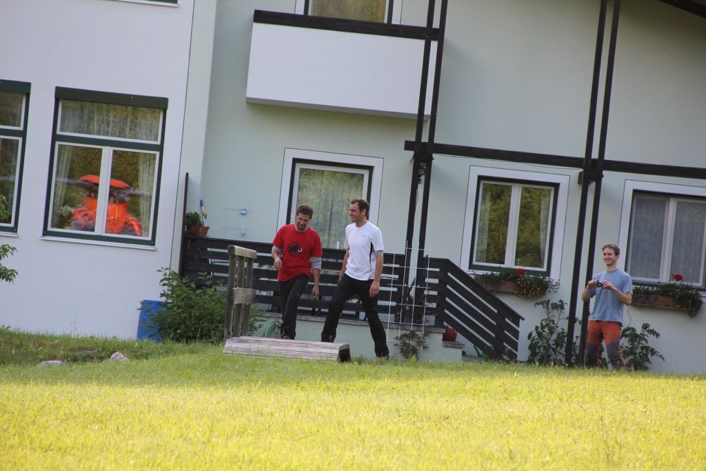 normal_15062011mayrlaktivenws_20_23_.jpg