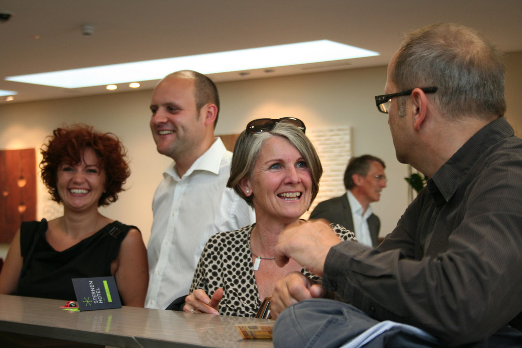 IMG_9840_jpg-1308245206