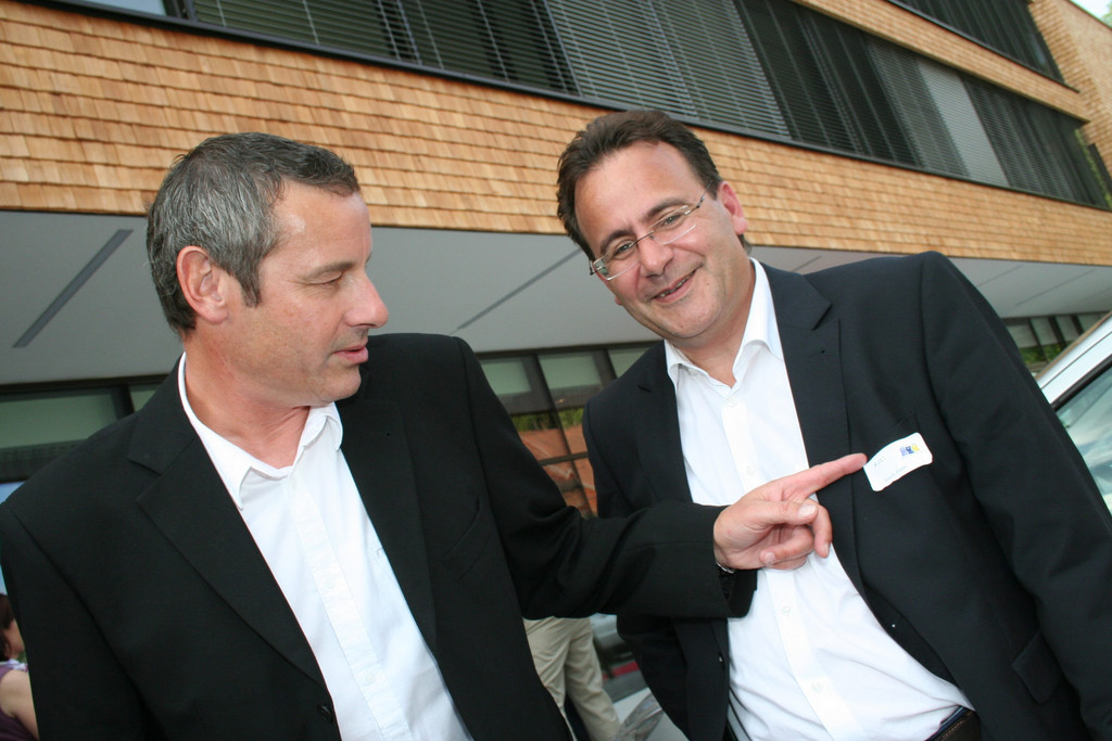 IMG_9873_jpg-1308245281