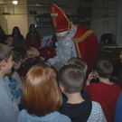 Nikolaus besucht Feldkirchs Handballjugend