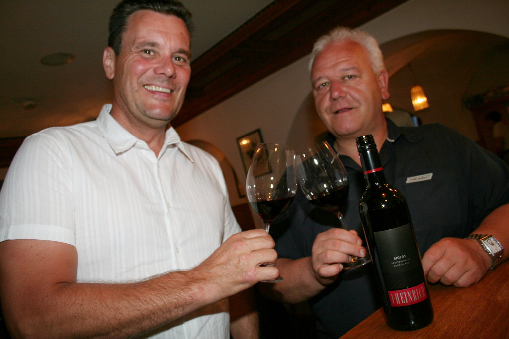 IMG_0032_jpg-1308475674