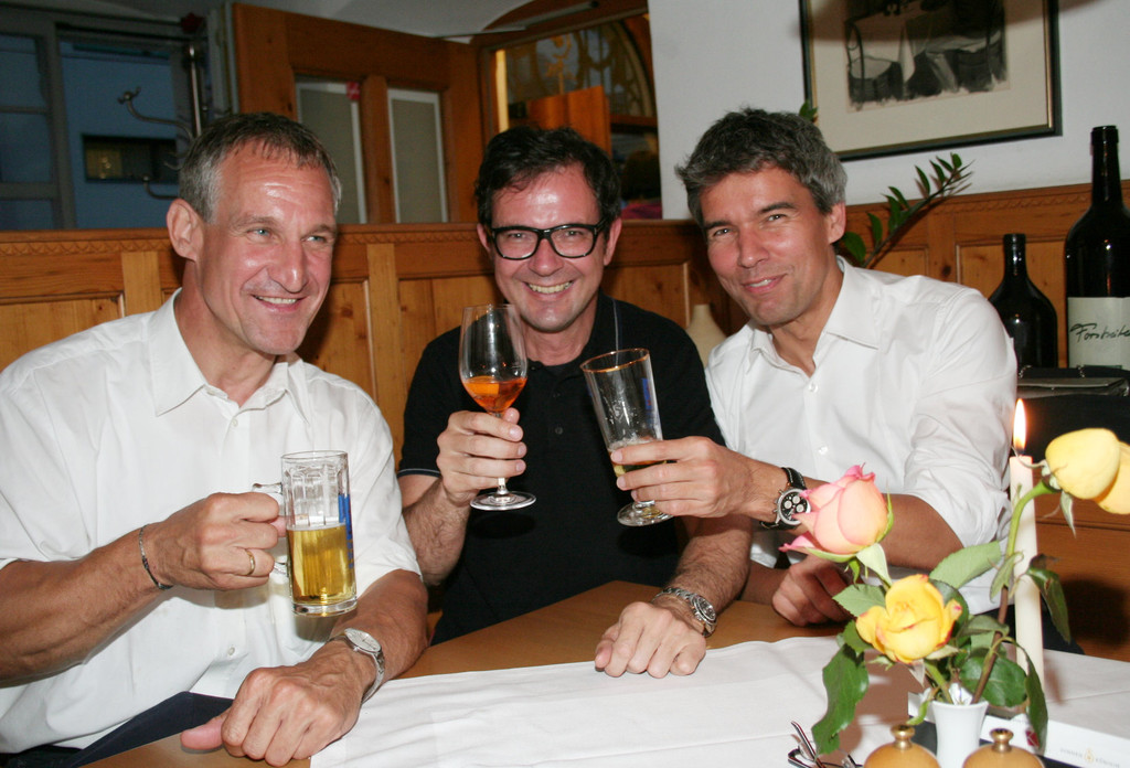 IMG_0042_jpg-1308475694