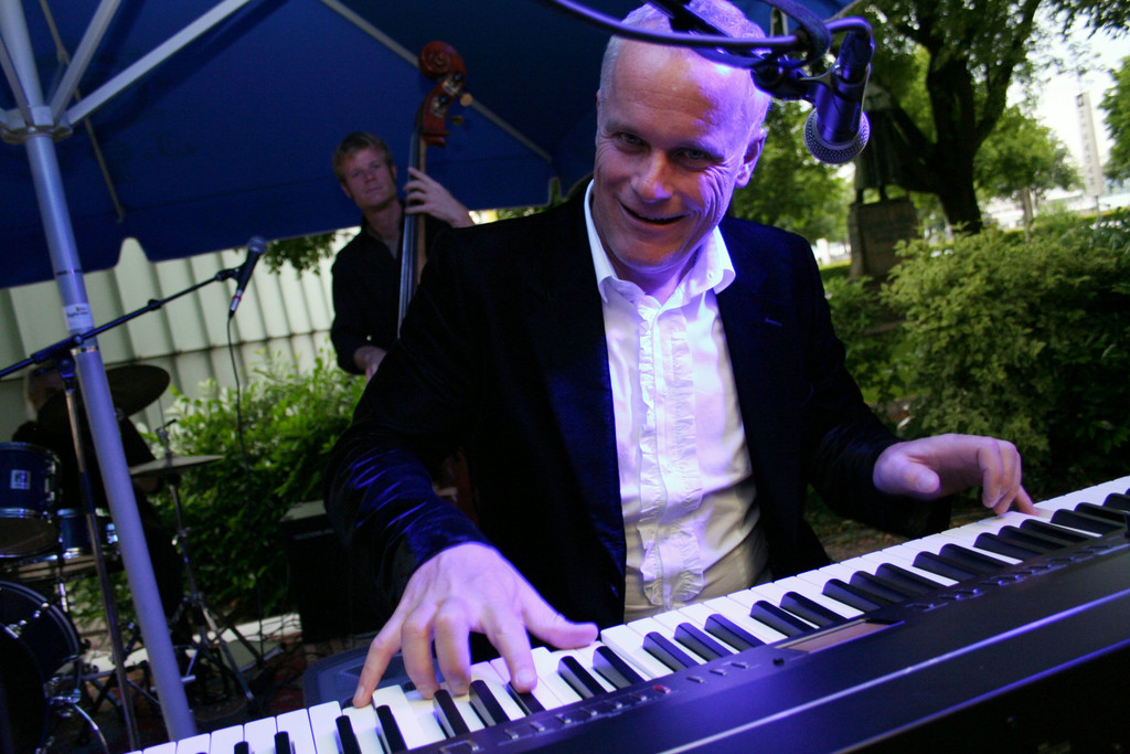 IMG_9994_jpg-1308475750