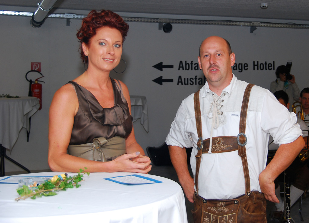 sterneneroeffnung12_jpg-1308488572