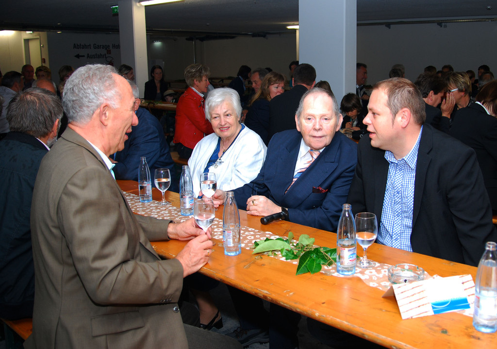 sterneneroeffnung14_jpg-1308488612