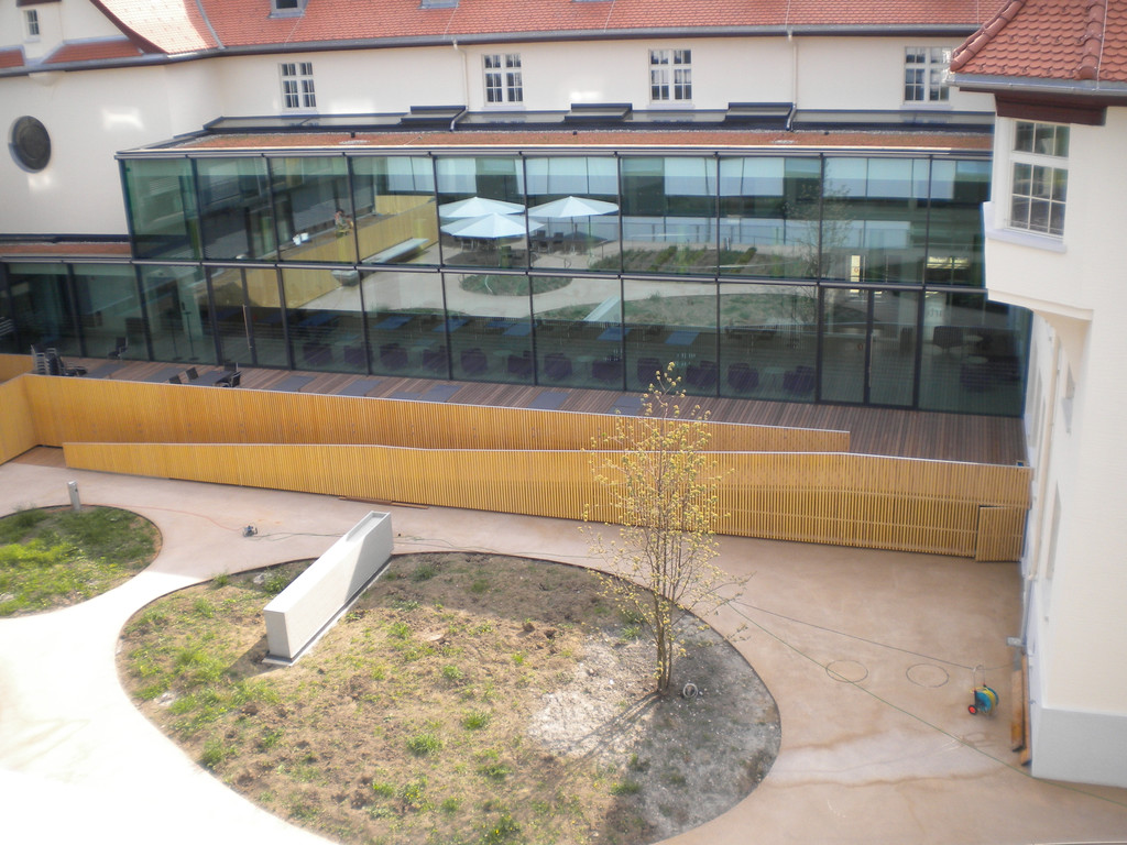 427-Ansicht Westseite Innenhof.jpg