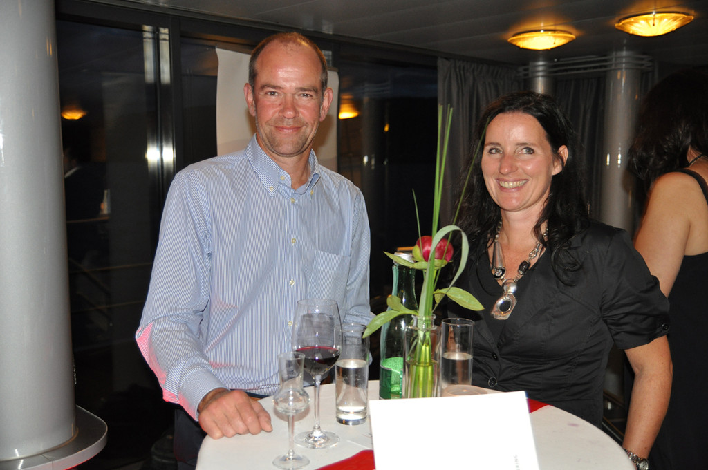 mogaeste3_jpg-1308570265