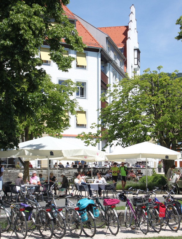 Seehotel Gastgarten Kaiserstrand 2011 _10__jpg-1308572184