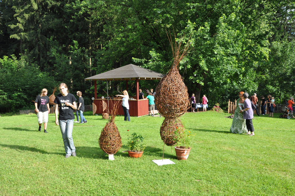 bsundrix20_jpg-1308693703