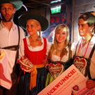 Almdudler Trachtenpärchen 2011