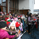 Volksschulchor Christkindlemarkt 009 _6_.jpg