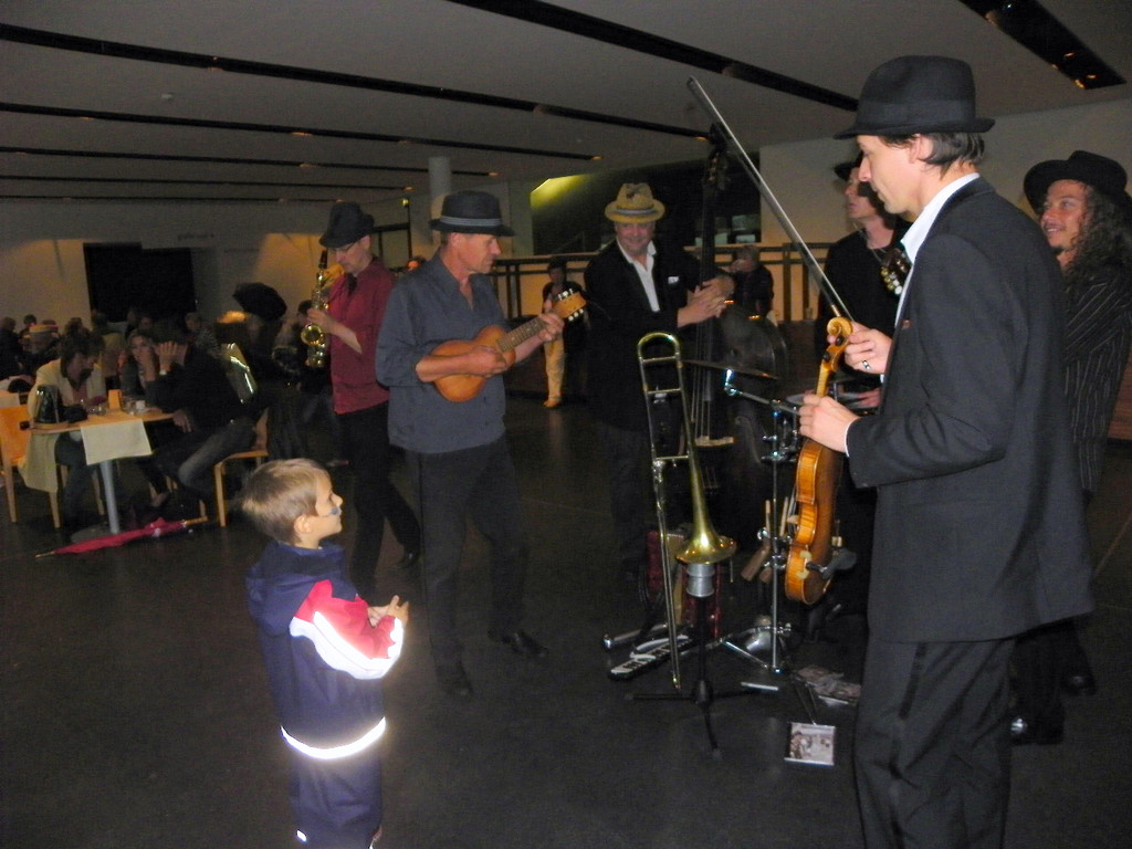 111_5460_JPG-1308853336