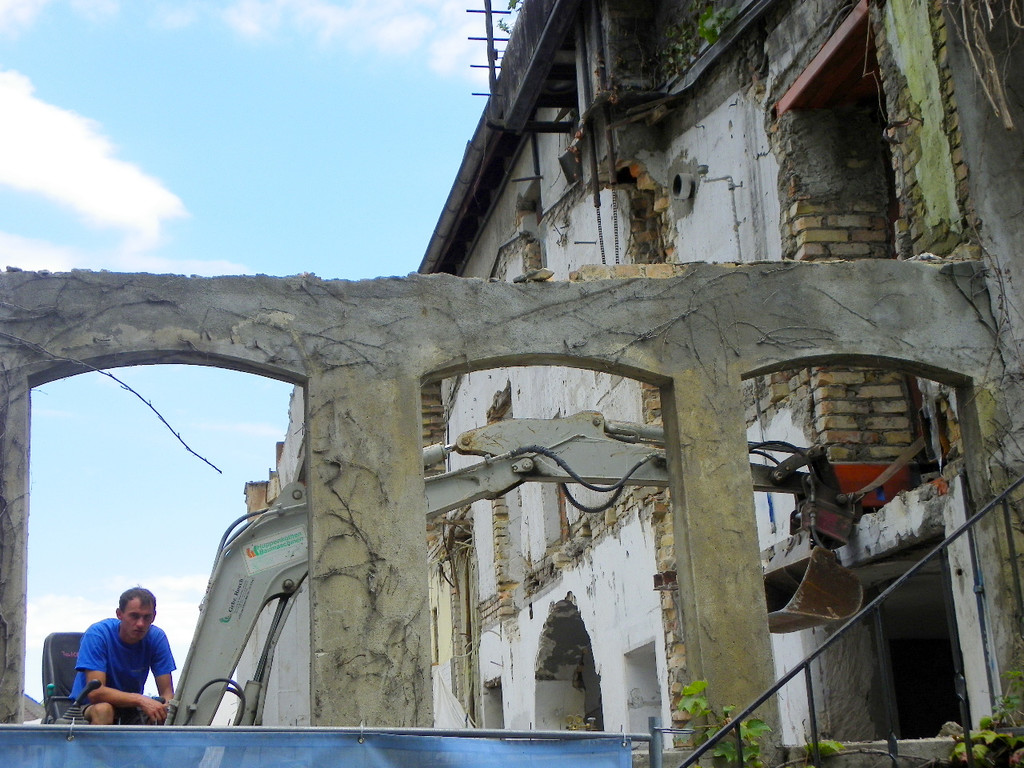 111_4952_JPG-1308869827