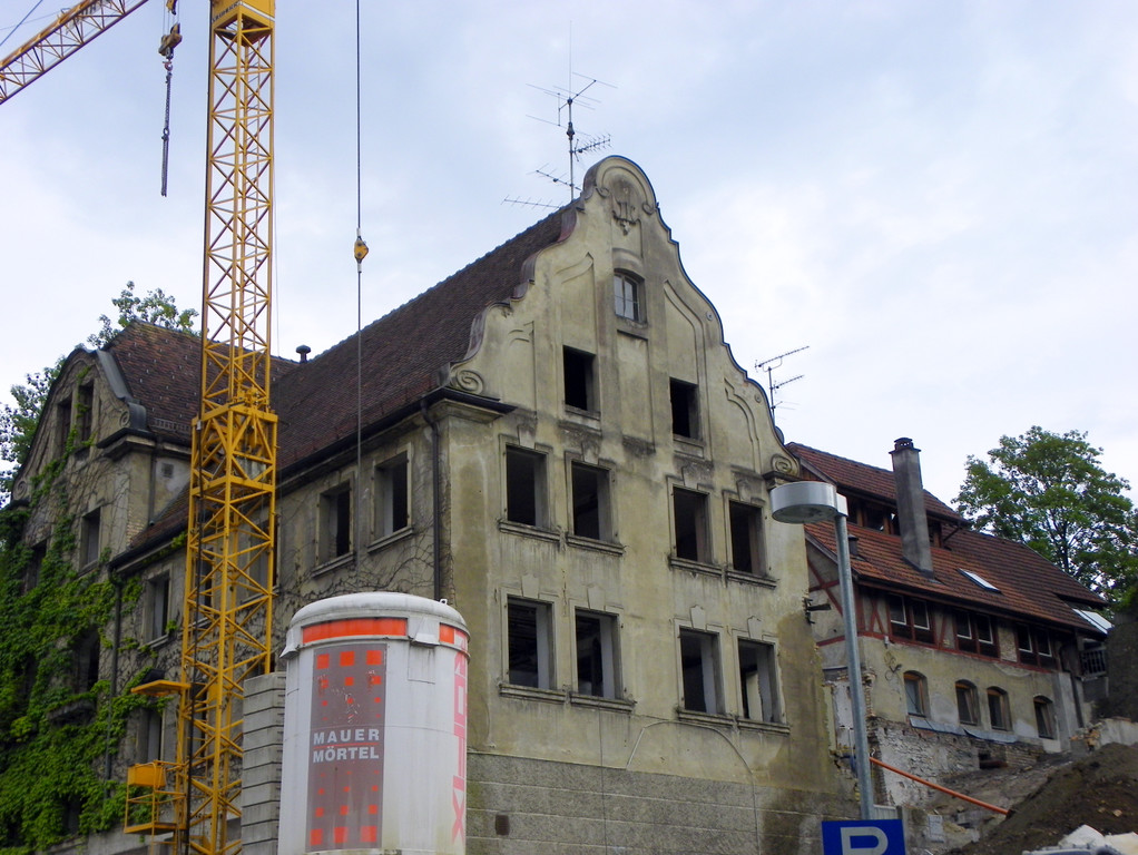 6_6_11 189_jpg-1308869885