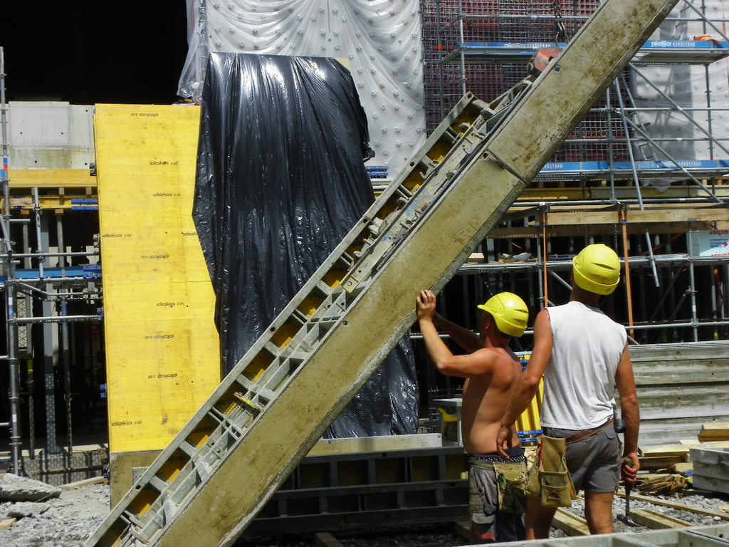 111_4986_JPG-1308956696