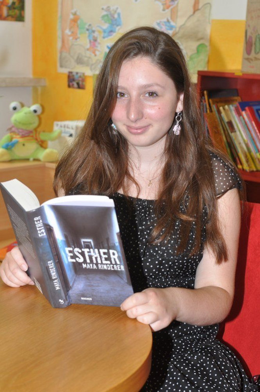 BibliothekRinderer09.JPG