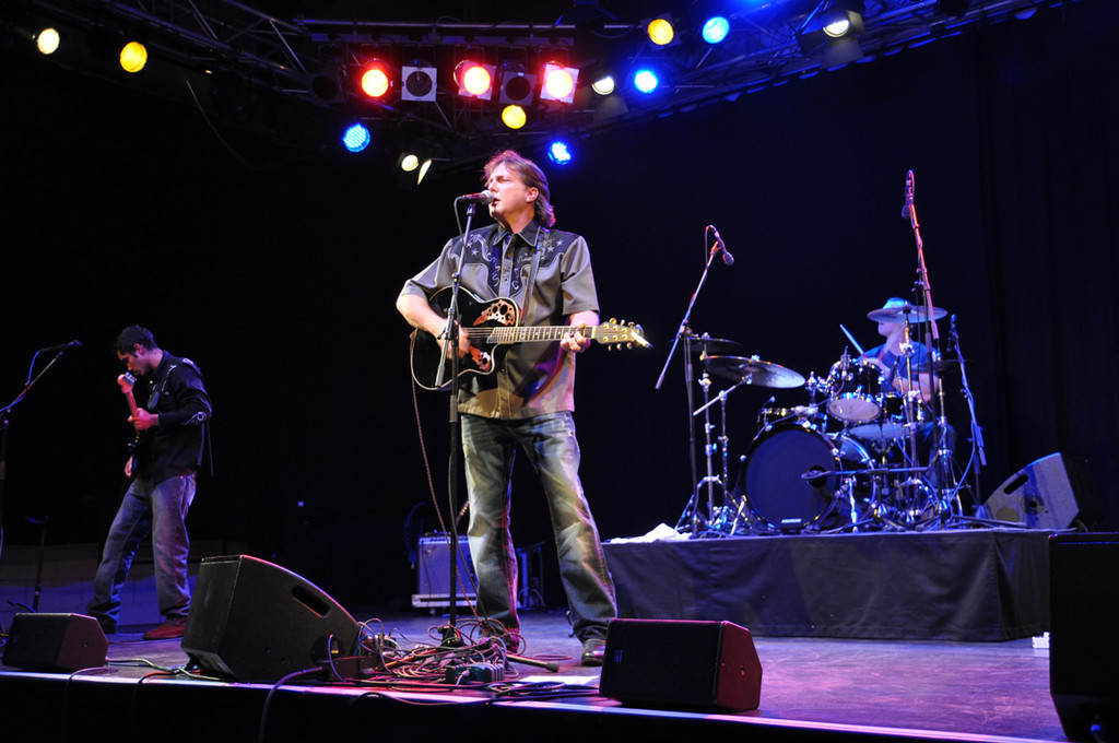 randy2a_jpg-1308995933