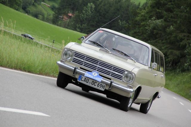 normal_25062011edelwrlaktivnews__12_.jpg