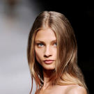 fspga6800_18_b Pantene Pro-V Stella McCartney_ Bildrechte bis September 2010.jpg