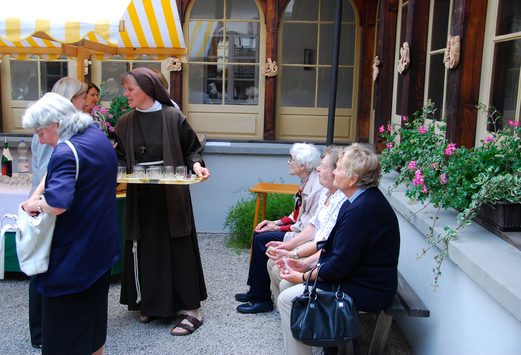 klaraschwestern10_jpg-1309088004