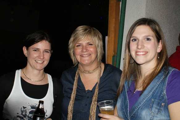 M__ggi - Claudia - Andrea.JPG