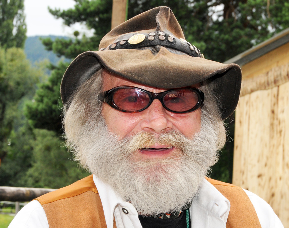Pro Western 2_jpg-1309081836