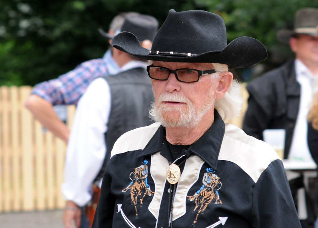 Pro Western 144_jpg-1309082228