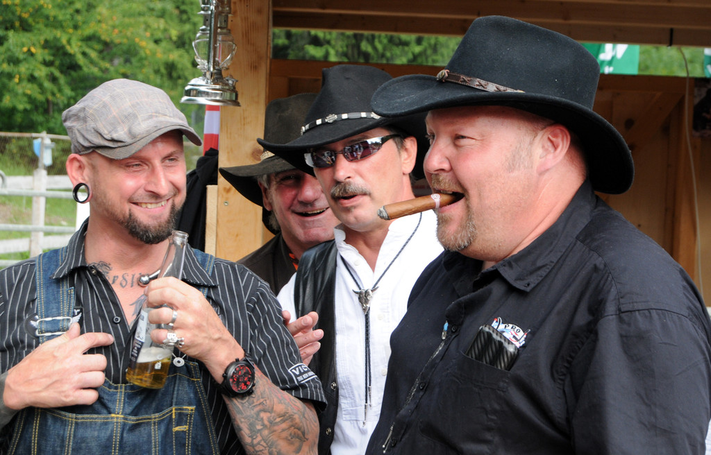 Pro Western 231_jpg-1309082449