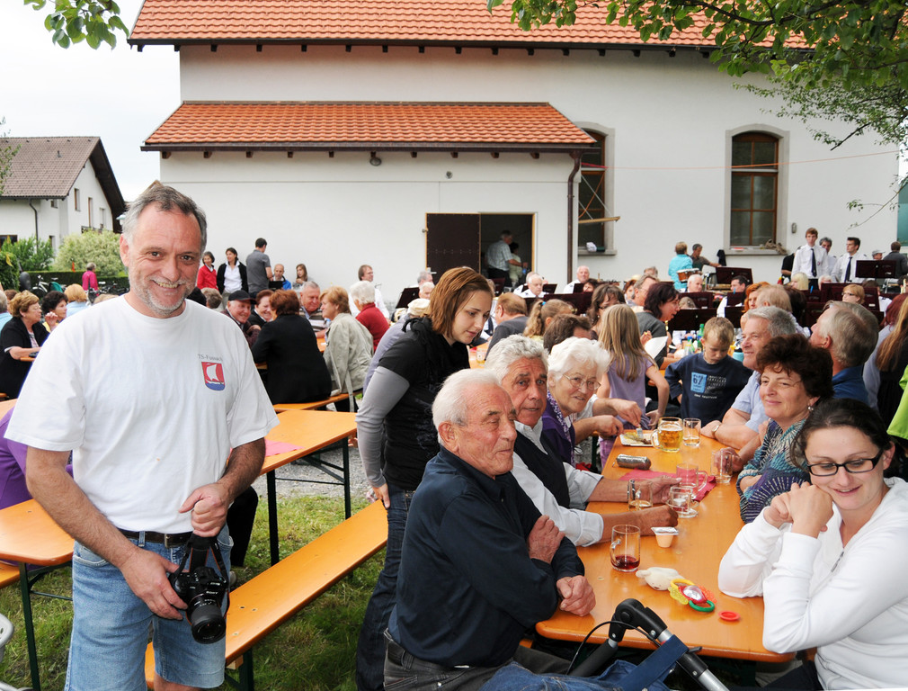 Turnhalle Fu__ach 429_jpg-1309095903