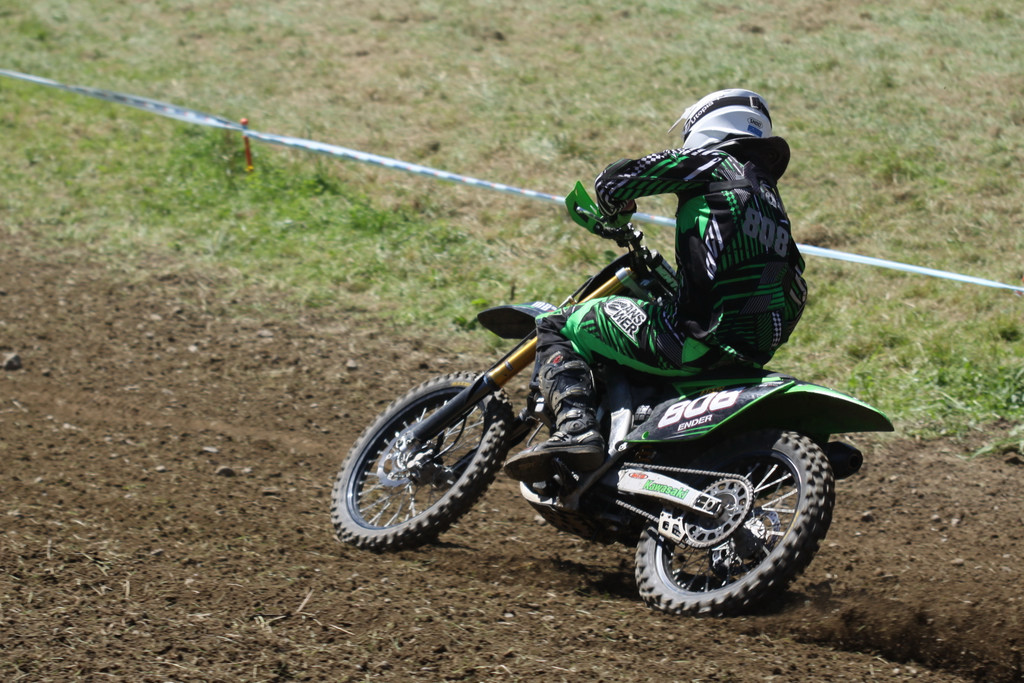 Moto Cross 2  011 767_jpg-1309177021