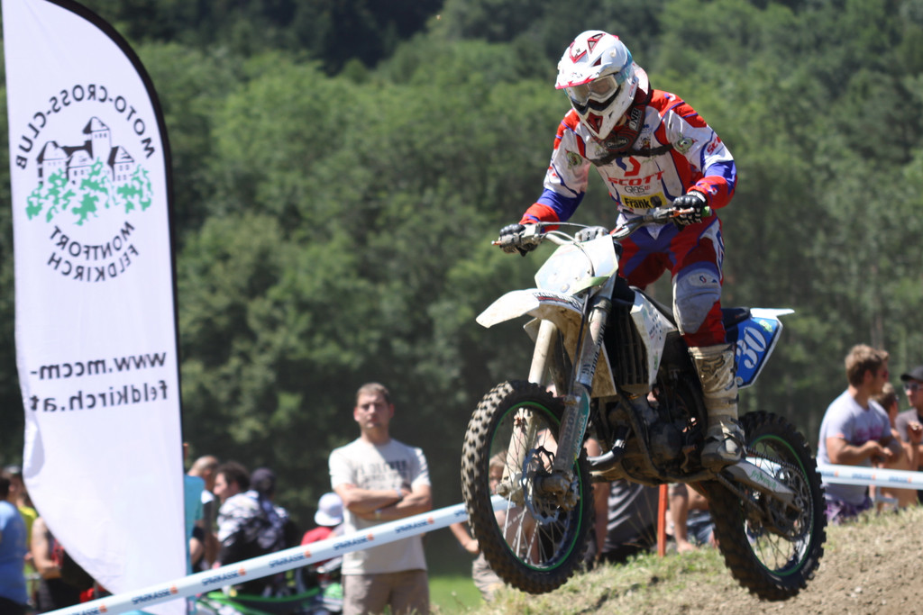 Moto Cross 2  011 908_jpg-1309177136