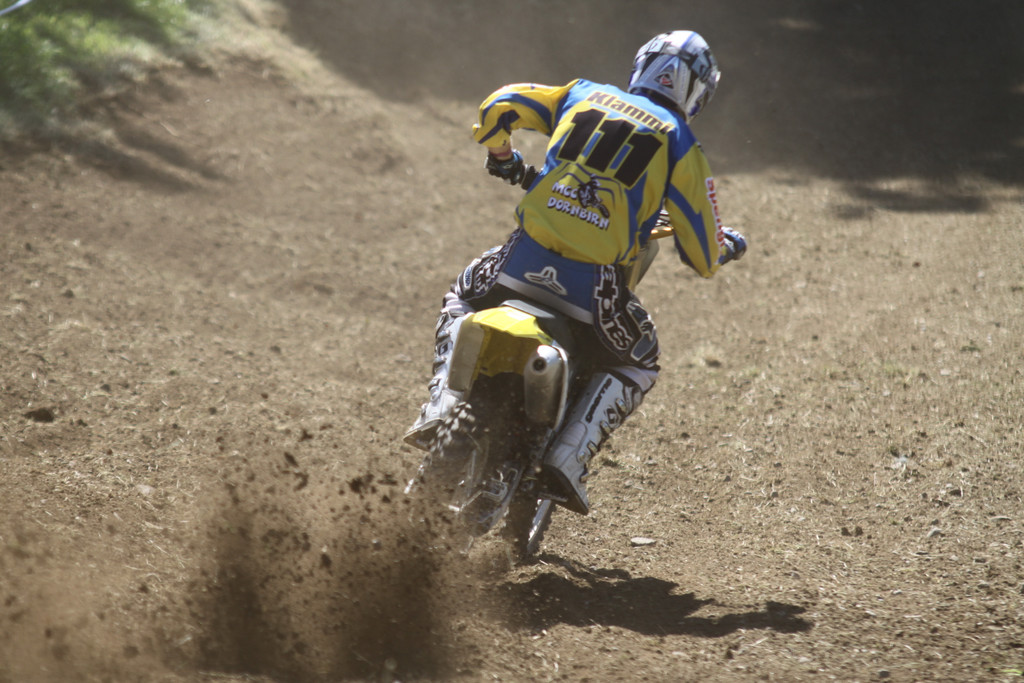 Moto Cross 2  011 1050_jpg-1309177184