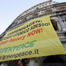 Greenpeace-Demonstranten auf Kolosseum