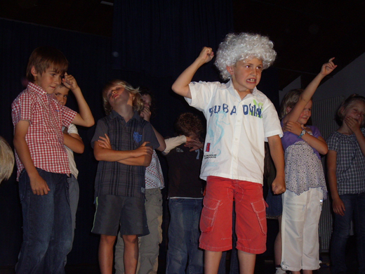 Sch__ler-Darbietung.JPG
