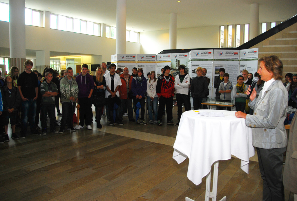 schoolbiker16_jpg-1309448088