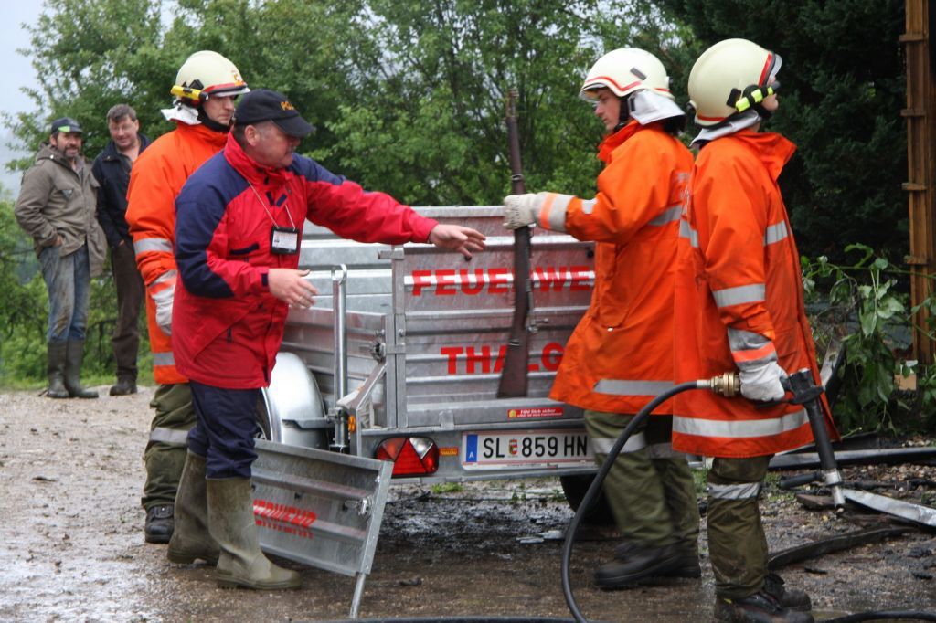 normal_30062011waffenbrandffaktivnews_10.jpg