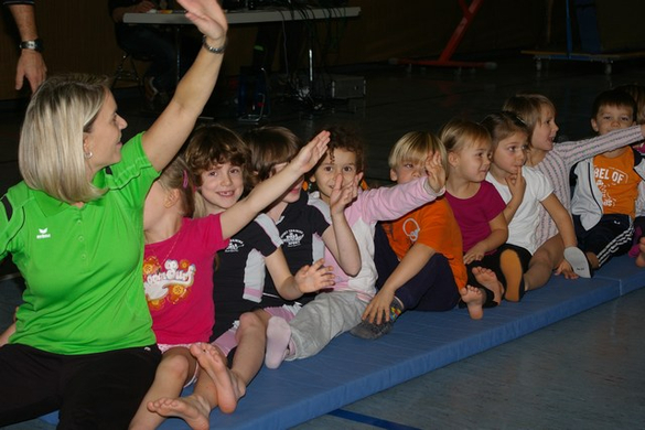 mini-bea_Nikoloturnen 099.jpg