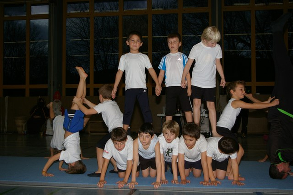 mini-bea_Nikoloturnen 209.jpg